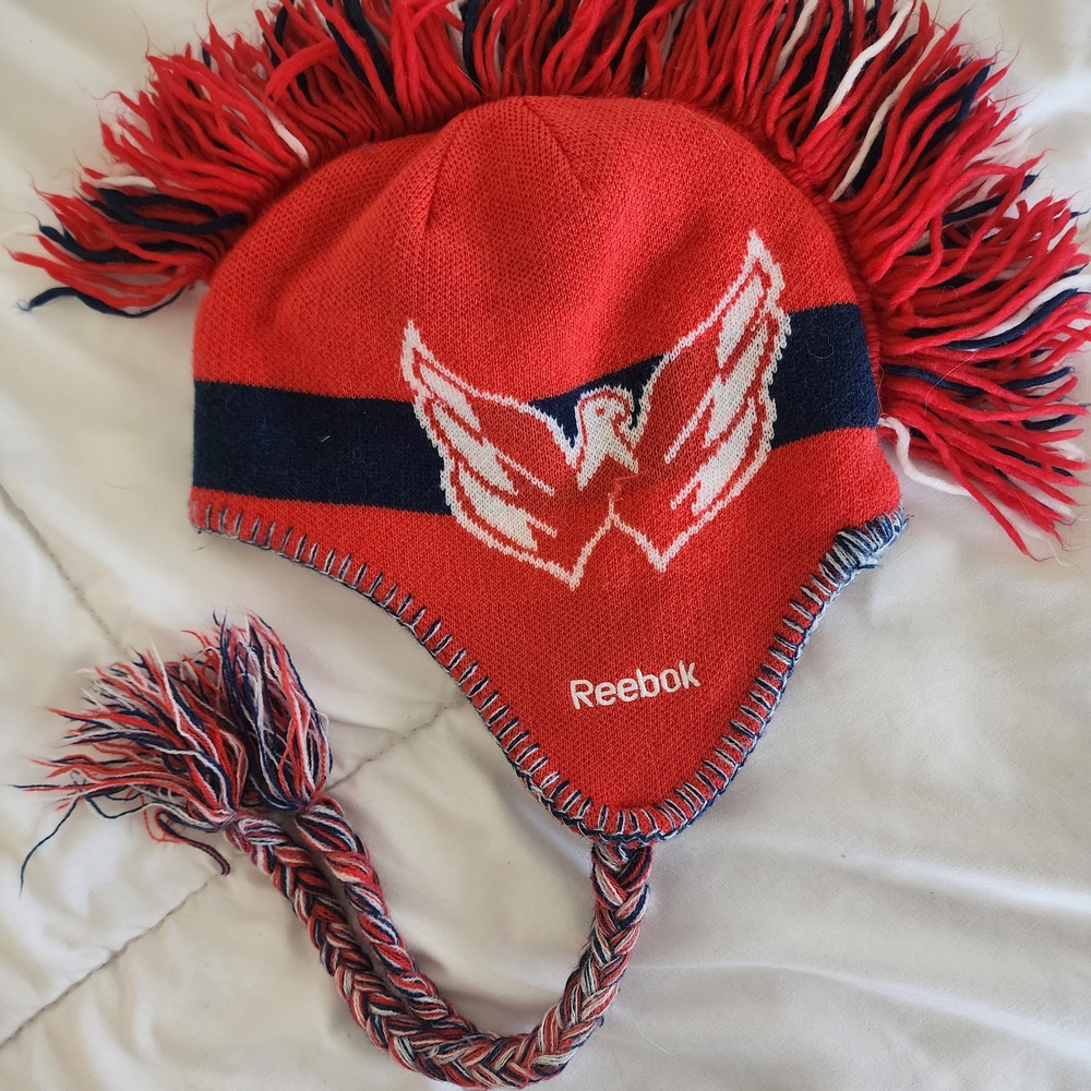 Reebok Washington Capitals Red Navy White Mohawk Knit Earflap Hat